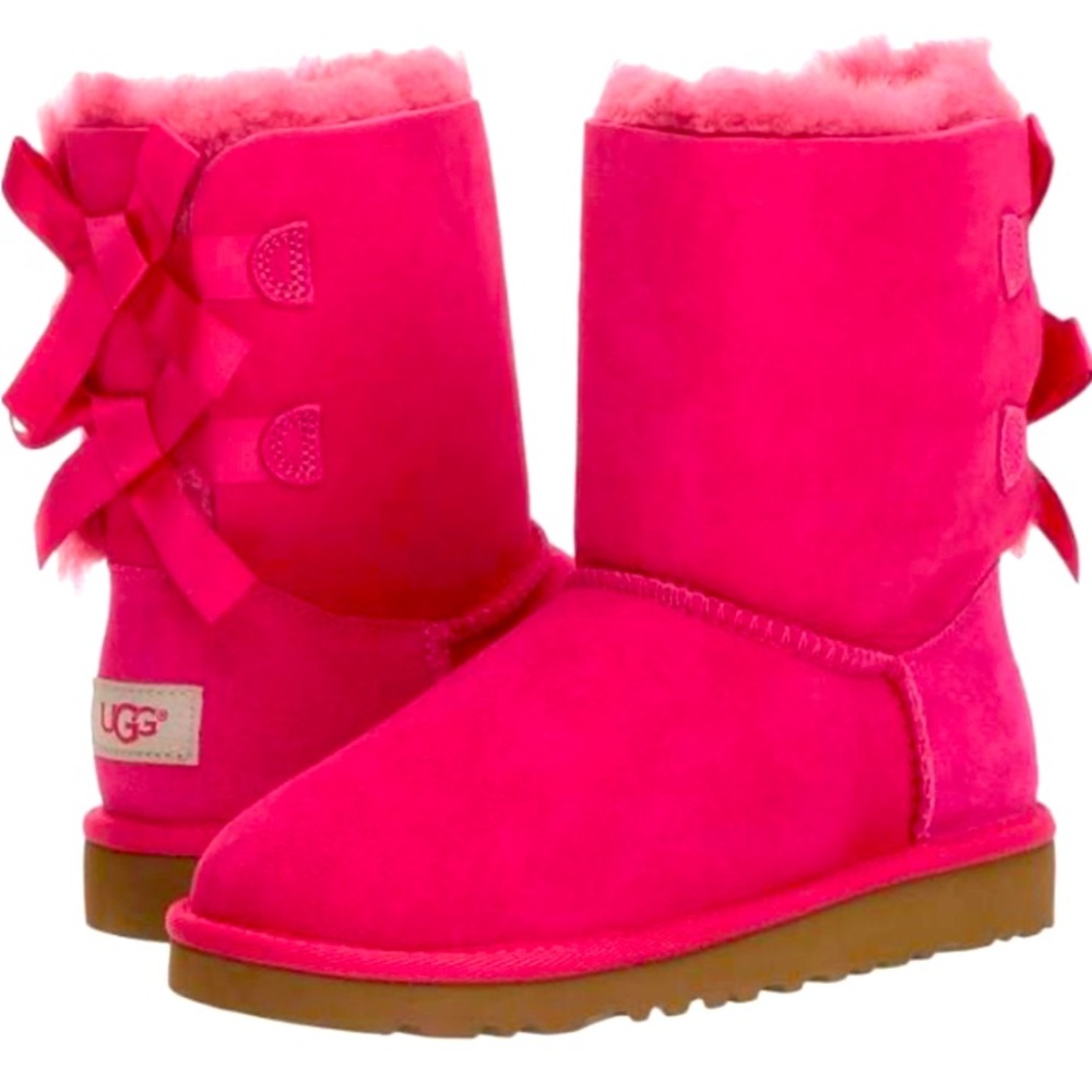 UGG BOOTS